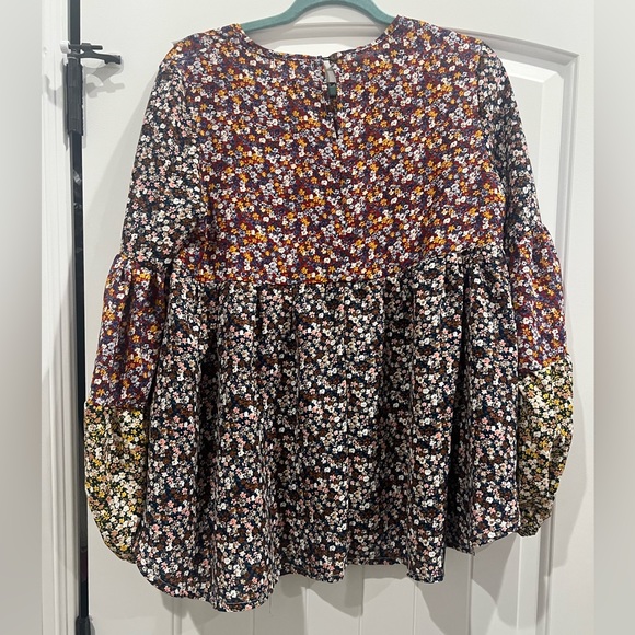 ☀️Floral Top☀️ - Picture 5 of 6